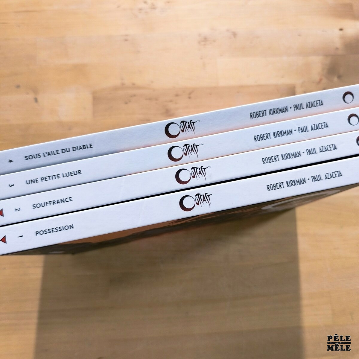 Pack Robert Kirkman / Paul Azaceta "Outcast, Tomes 1 à 4" (DELCOURT) / 4 livres – Image 2