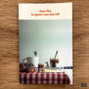 "La guerre sous mon toit" de Anne Fine (Ecole des Loisirs: Médium, 2001) /// ! Lot de 5 ouvrages !